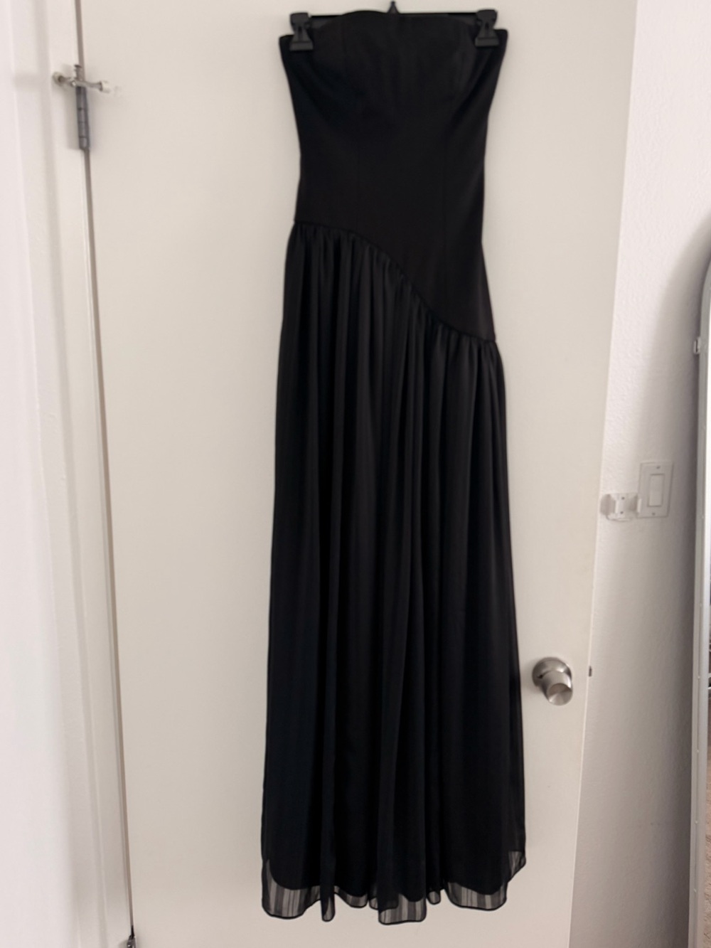 Lovers & Friends Alice Strapless Gown - Picture 3 of 7